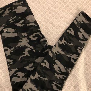 Fabletics Camo Leggings XS